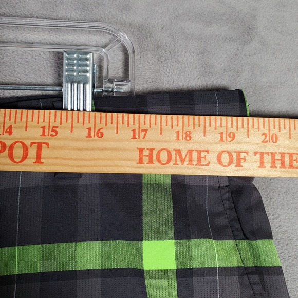 Nike Golf Shorts Mens 38 Black Green Plaid Disney Cruise Mickey Dri Fit Active - Picture 6 of 14